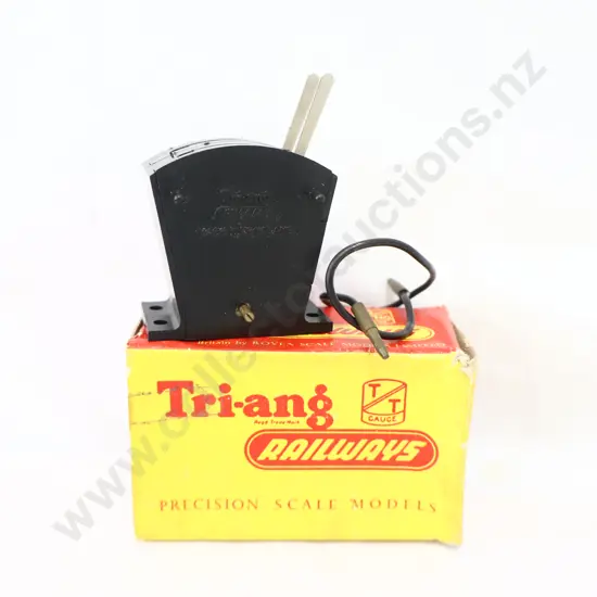 Tri-ang  RT 44   Lever frame section  electric point 