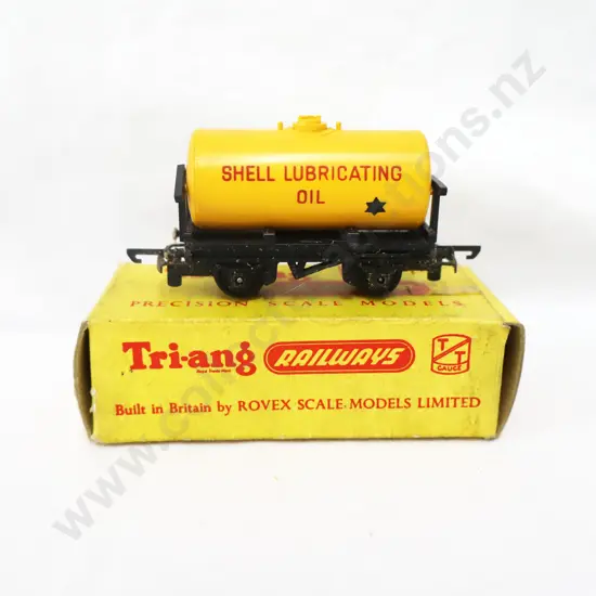 Tri-ang  T 75  Shell fuel oil tank wagon