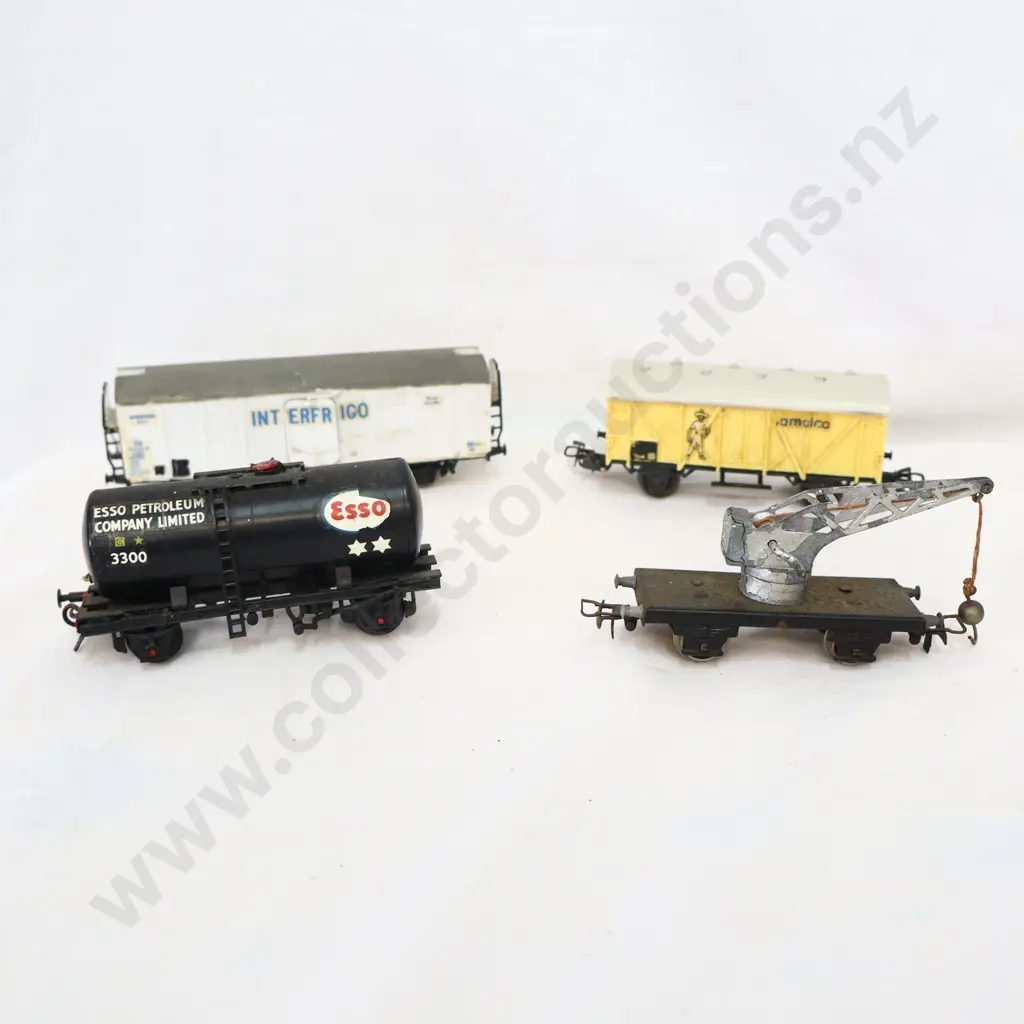 Assorted  x 4      Tank ,Crane & 2 covered Goods Wagons  No Boxes  Image 1++