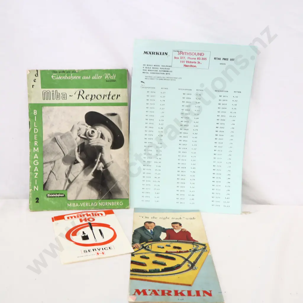 Assorted brochures  x 4  Image 1++