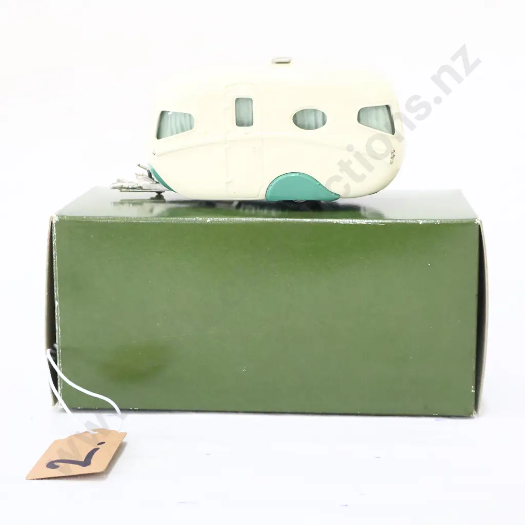 1/43 Landsdown Models LDM 17x 1956  Willerby Vogue Caravan Image 1++