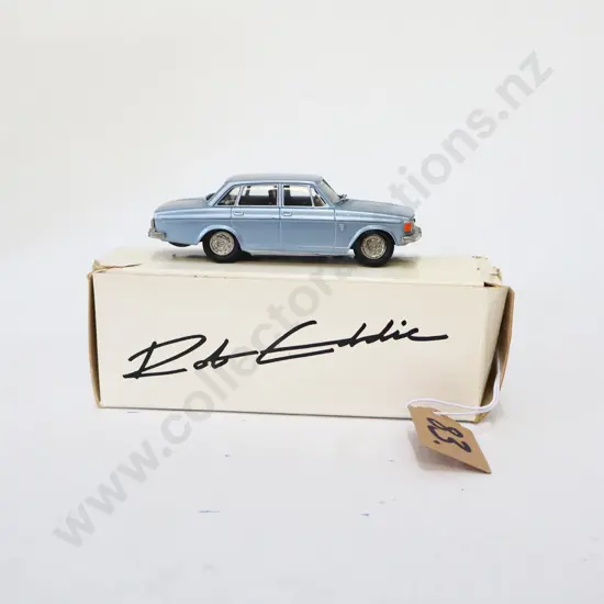 1/43 Rob Eddie 1973 Volvo 144 Grand Luxe