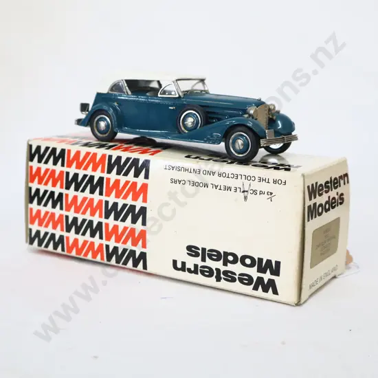 1/43 Western Models 1933 Chrysler Imperial Le Baron Phaeton