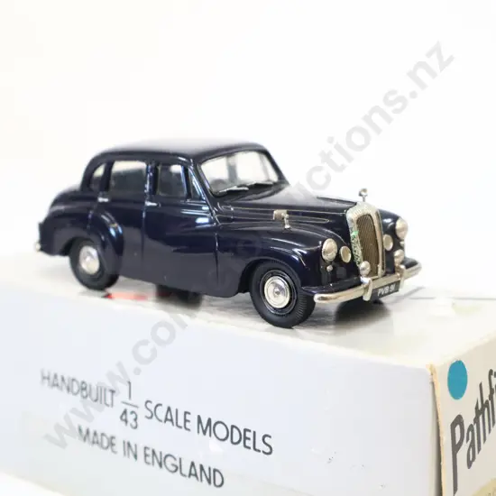 1/43 Pathfinder Models 1957 Daimler Conquest Century