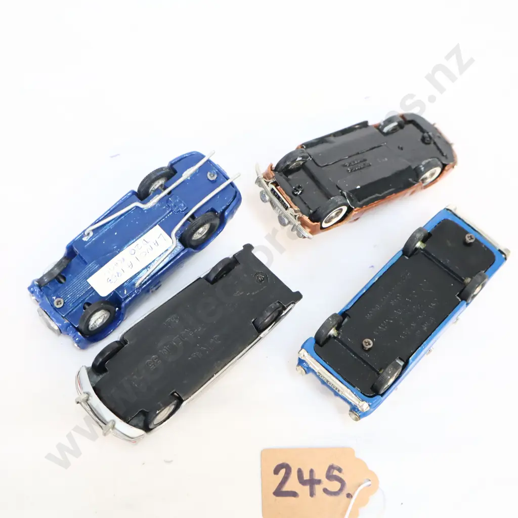 1/43 Kitset White Metal Cars x 4 Image 1++