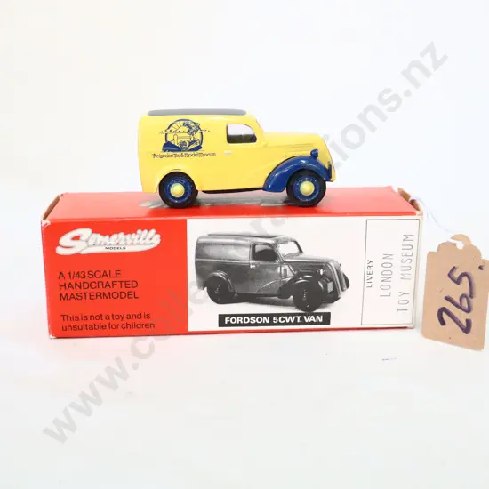 1/43 Sommerville Models Fordson 5CWT Van
