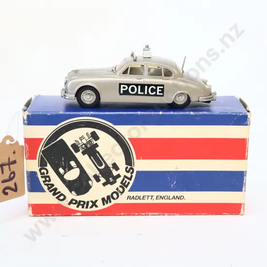 1/43 Grand Prix Models Jaguar Mk 2 Saloon