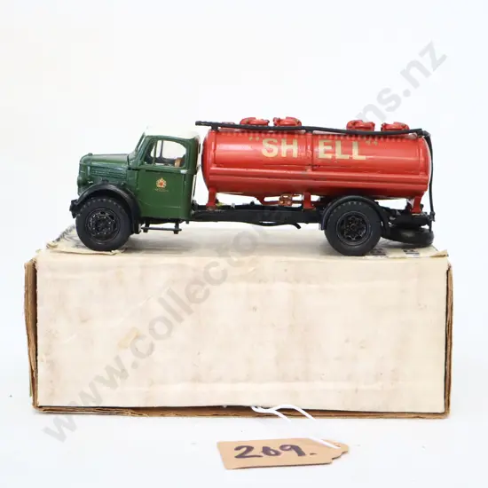 1/43 Superscale Shell BP Bedford O Petrol Tanker