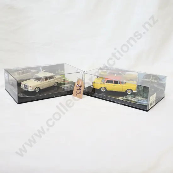 1/43 City Taxis Of The World x 2