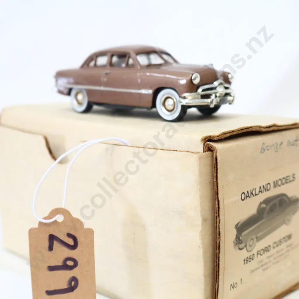 1/43 Oakland Models 1950 Ford Custom Image 1++