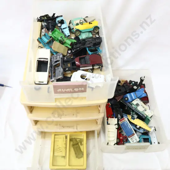 1/43 Car Bodies Ect In Three Draw Cabinet