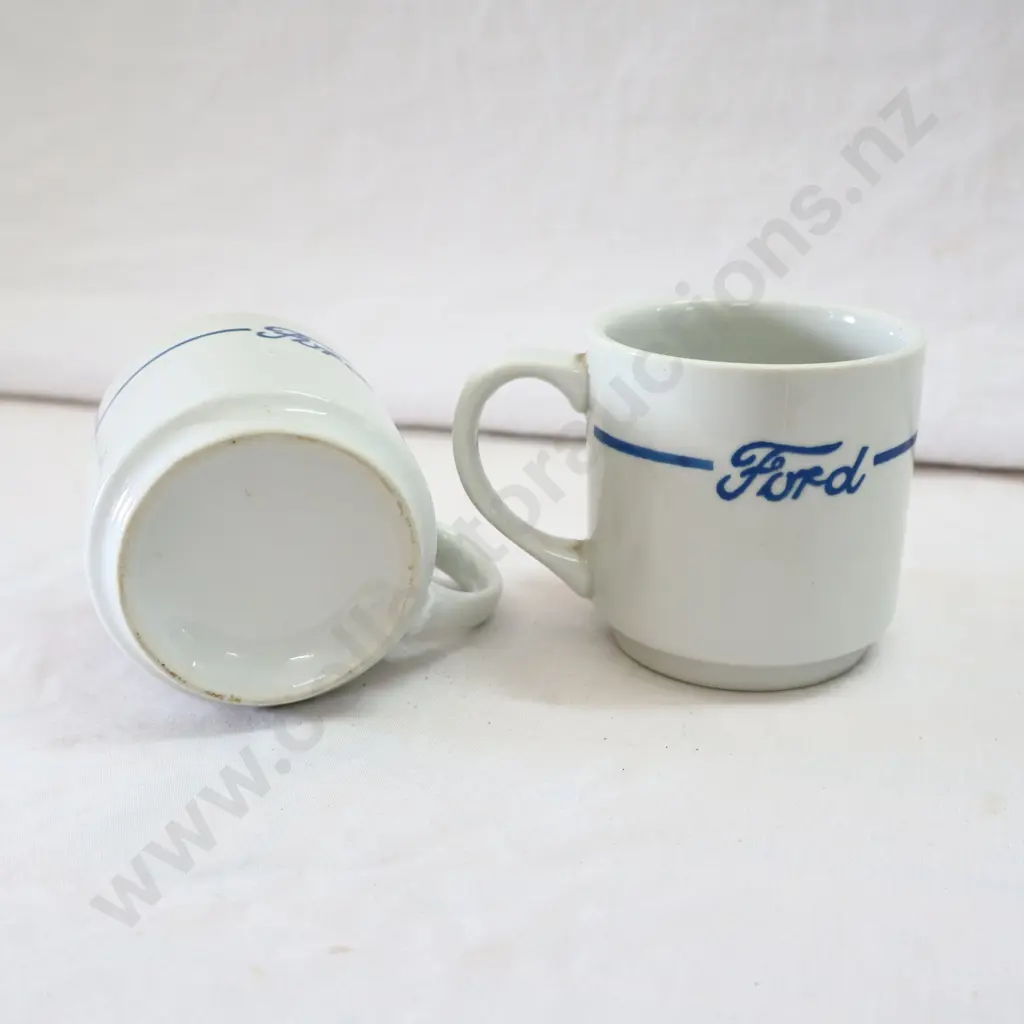 Early Ford Mugs x 2 Image 1++