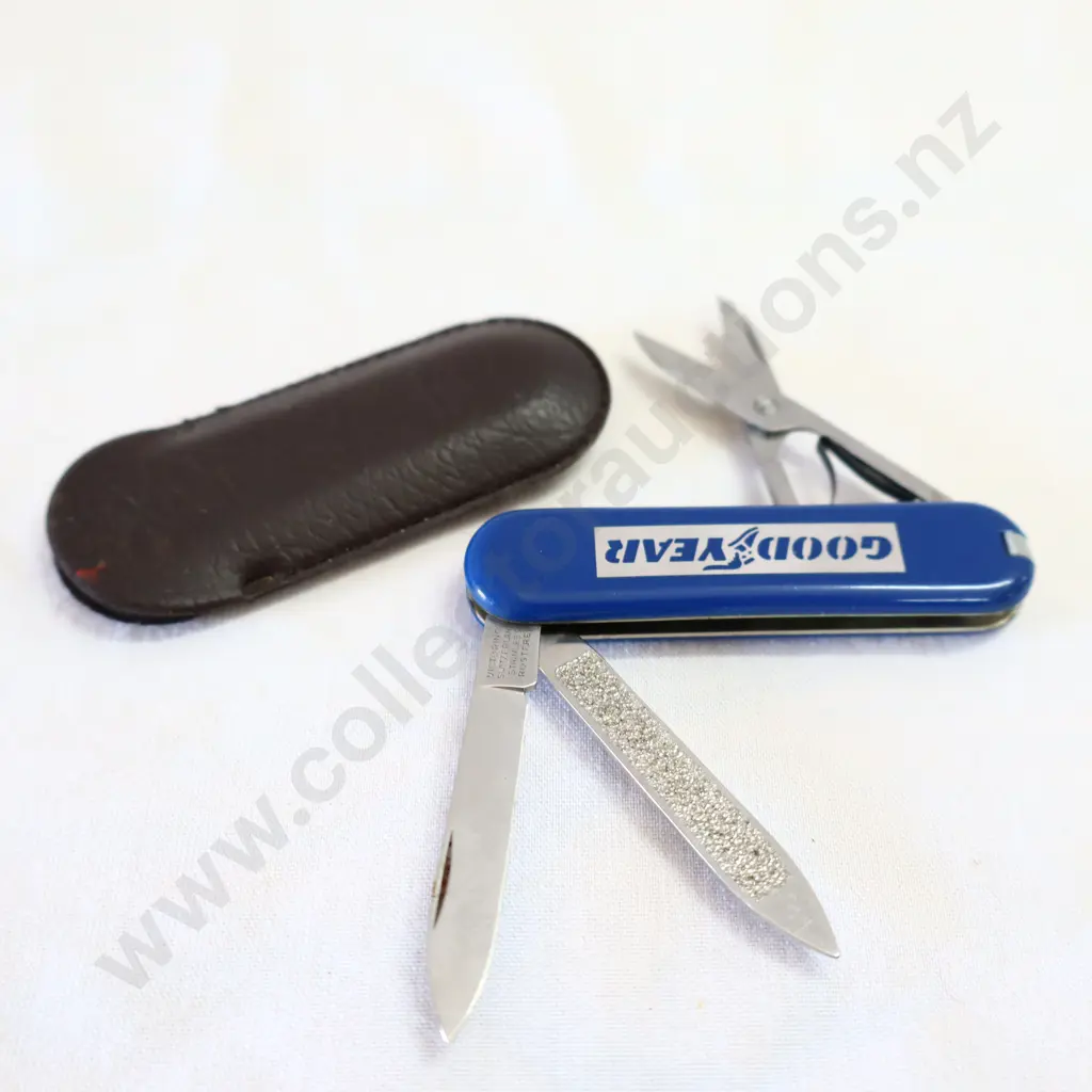 Goodyear Pocket Knife Blue With Cover Image 1++