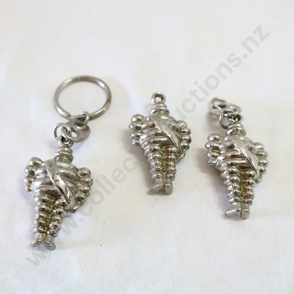EARLY Michelin Key Chains x 3 Image 1++