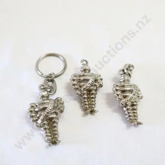 EARLY Michelin Key Chains x 3