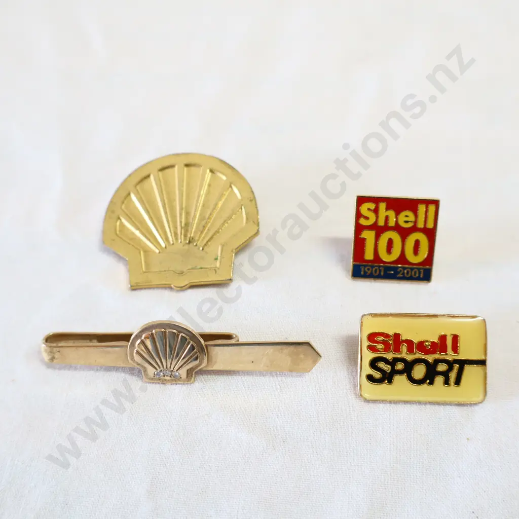 Shell Badges x 3 + 10k Gold Shell Tie Pin With Diamonds Image 1++
