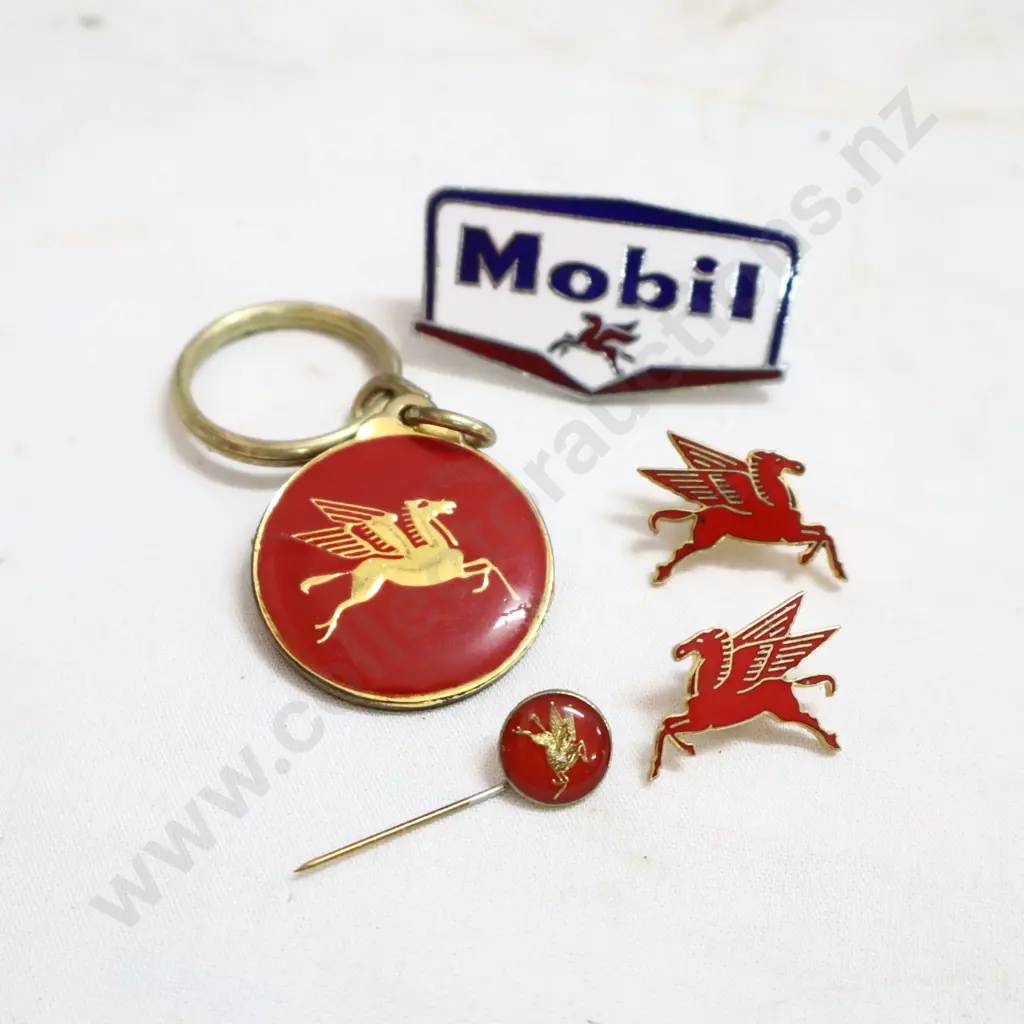 Mobil Enamel Hat Badge, Key Chain, Pin And Cuff Links Image 1++