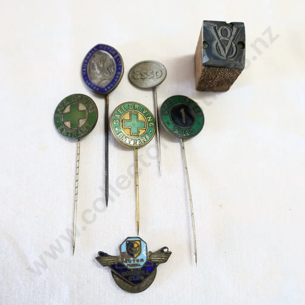 V8 Print Block, Esso, Vauxhall, Motor Manual Goodwill Club And Safe Driving Pins Image 1++