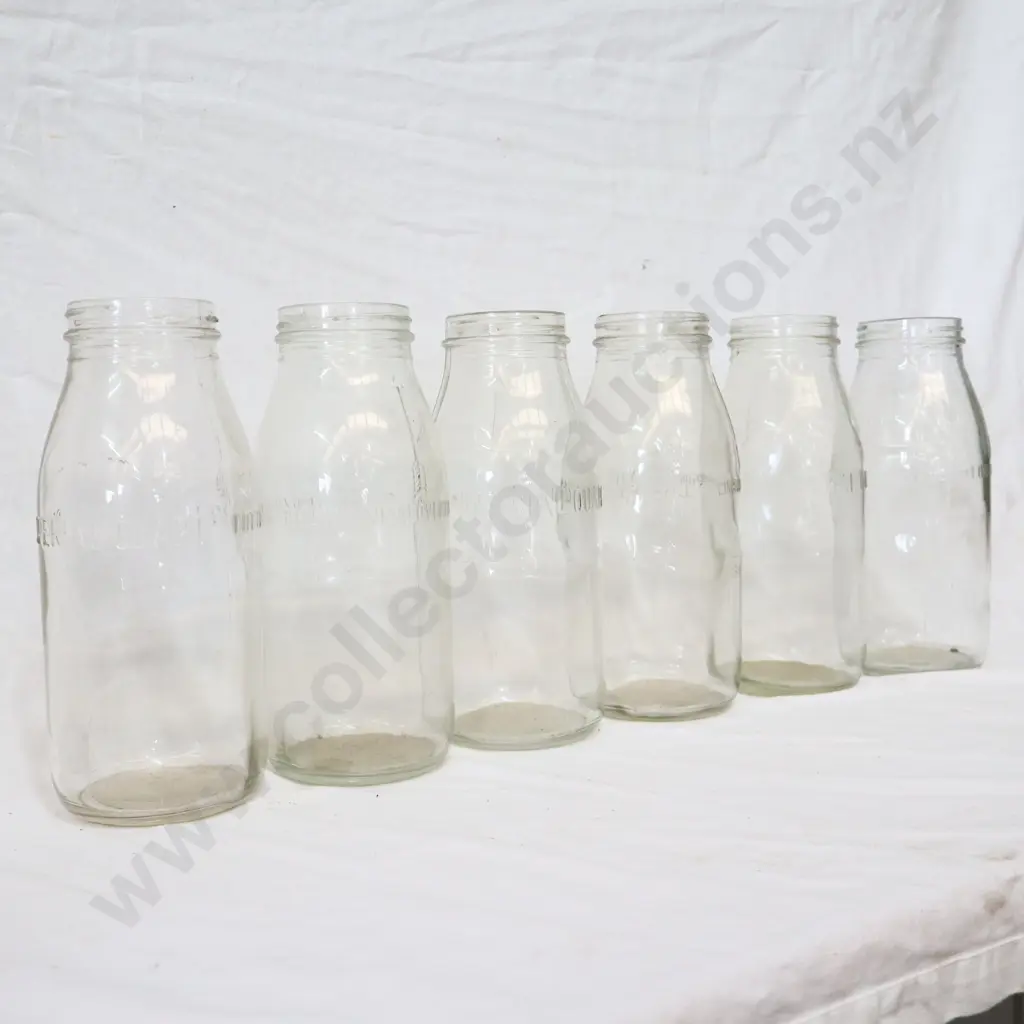 Quart Oil Bottles x 6 Image 1++