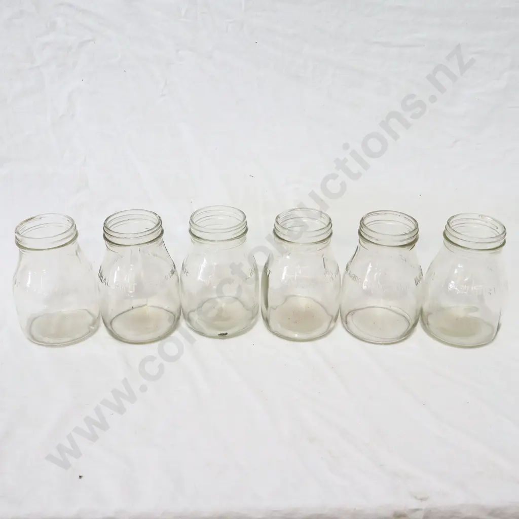 Pint oil Bottles x 6 Image 1++
