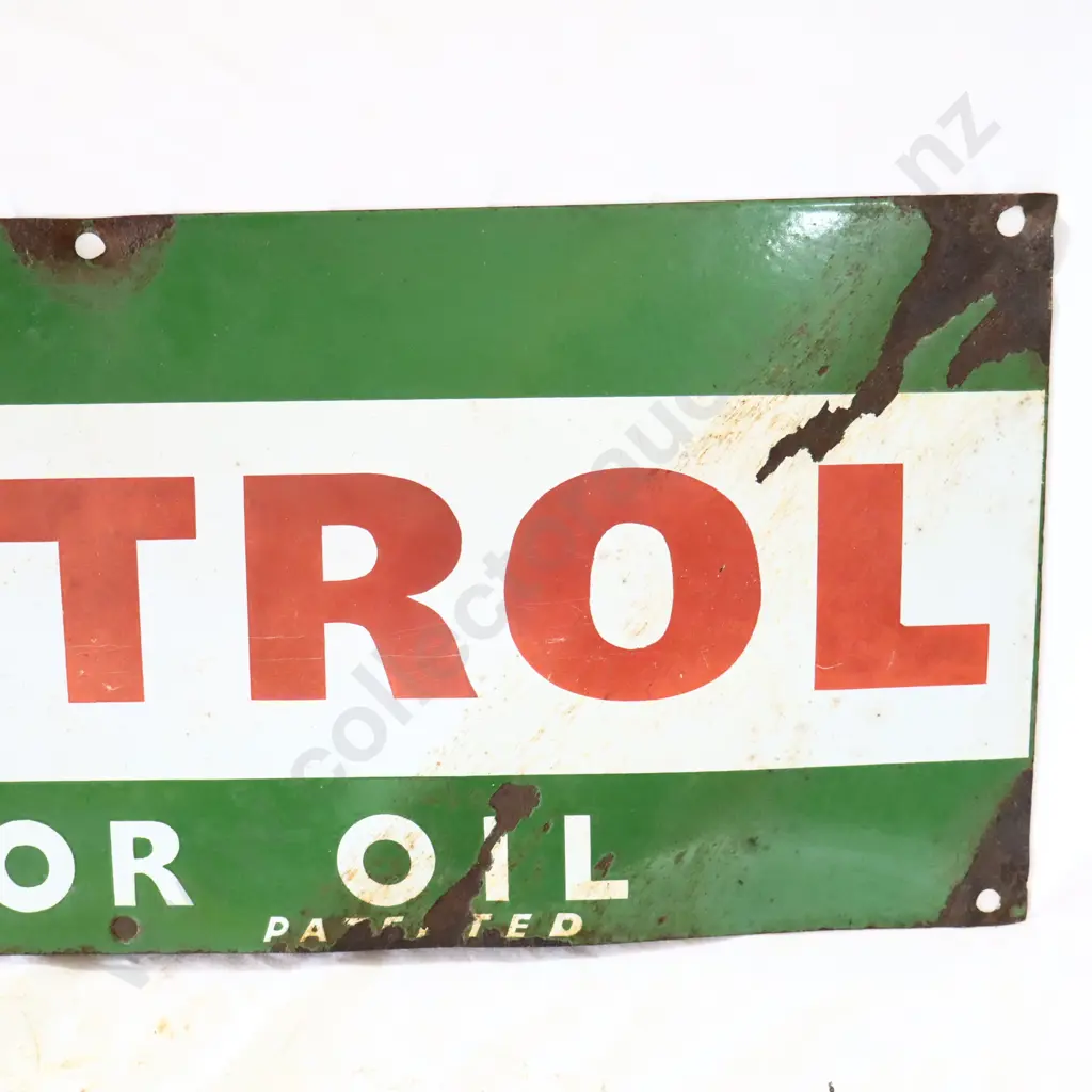Castrol Motor Oil Bottle Rack Enamel Sign Image 1++