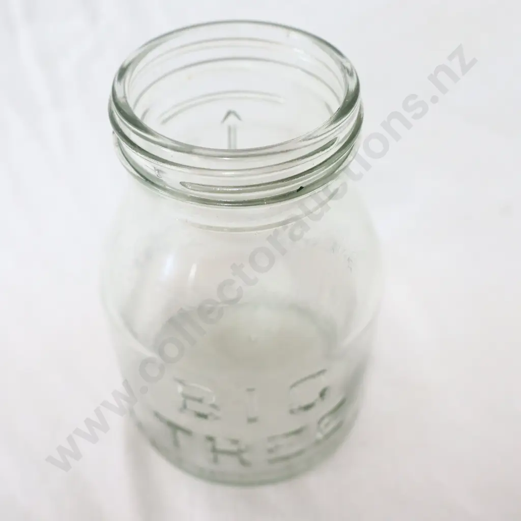 Big Tree Motor Oil Pint Oil Bottle Image 1++