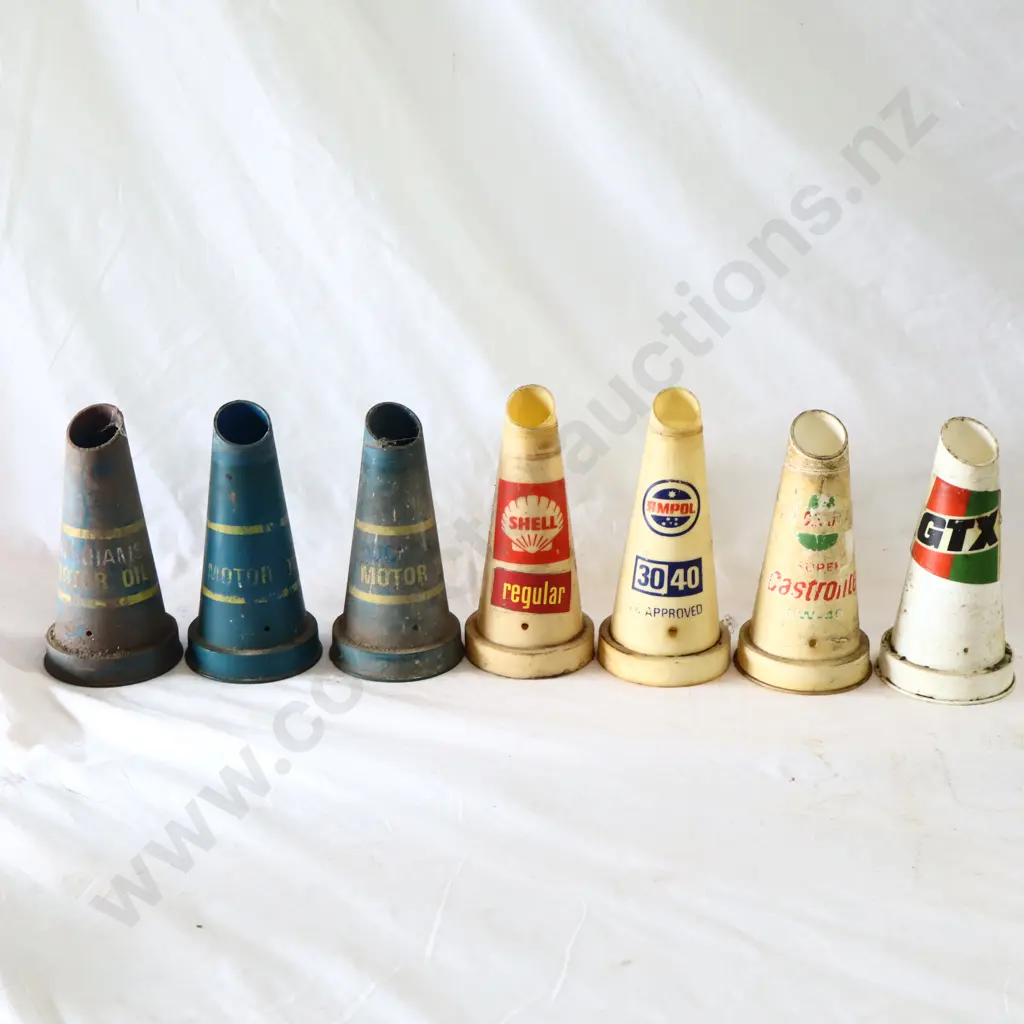 Plastic Oil Bottle Tops x 7 Image 1++