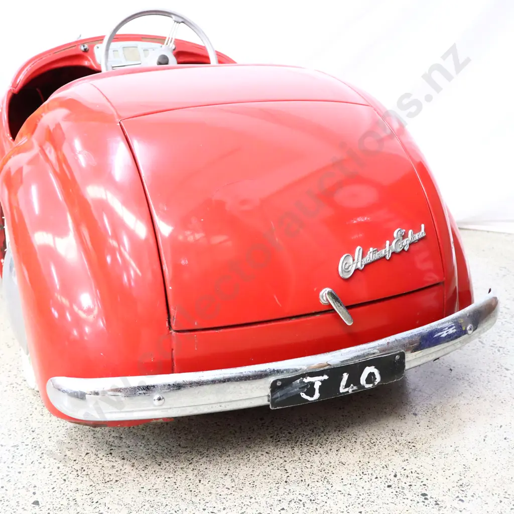 LOW NUMBER EARLY Austin J40 Pedal Car Image 1++