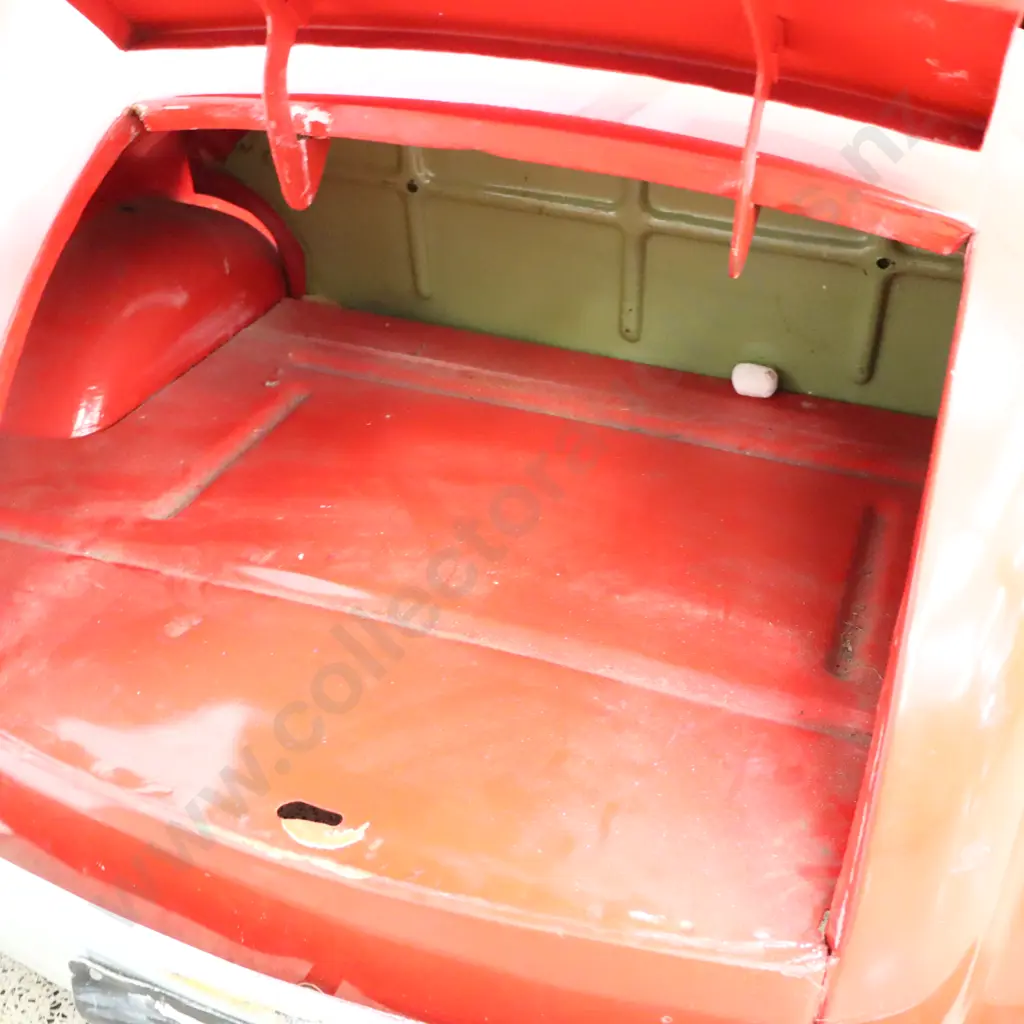 LOW NUMBER EARLY Austin J40 Pedal Car Image 1++