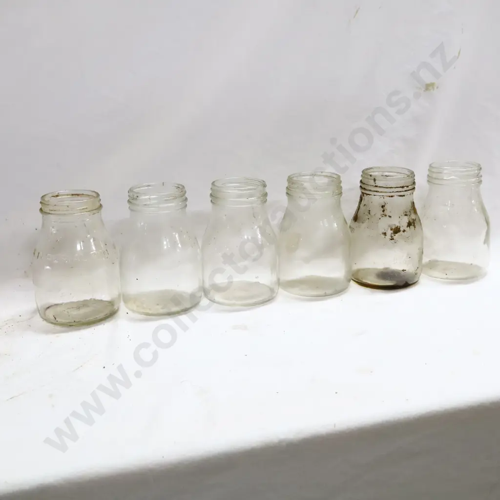 Pint Oil Bottles x 6 Image 1++