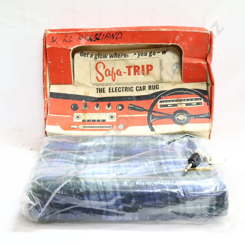 NEW OLD STOCK Vintage BOXED Safetrip Electric Car Rug Image 1++