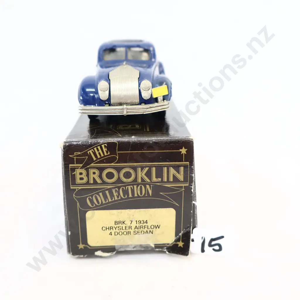 1/43 Brooklin Models 1934 Chrysler Airflow Image 1++