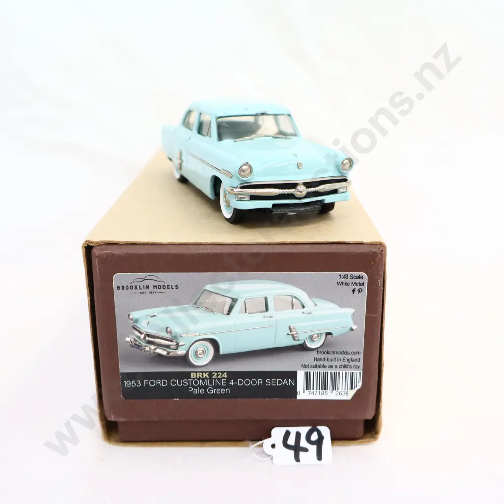 1/43 Brooklin Models 1953 Ford Customline Image 1++