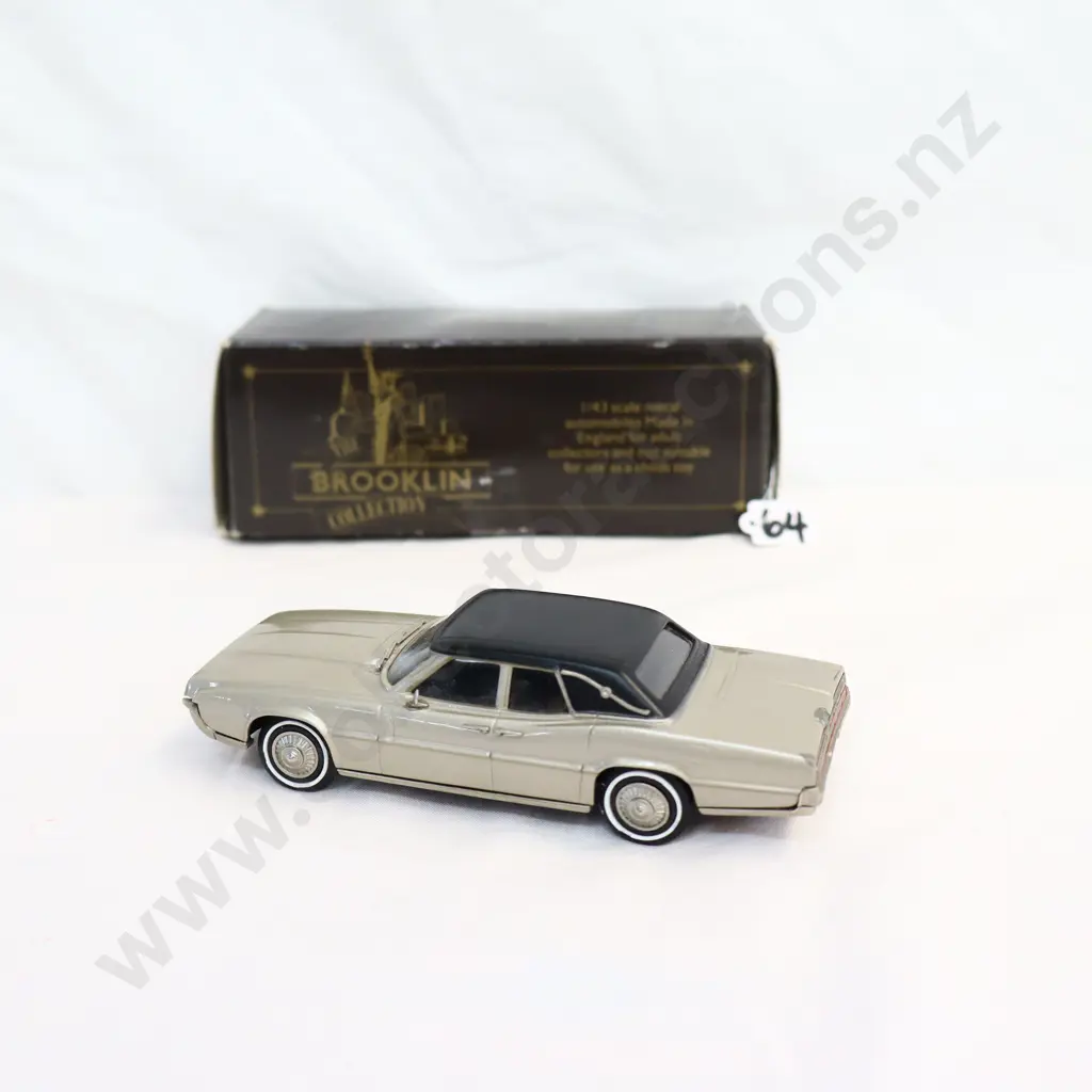 1/43 Brooklin Models 1967 Ford Thunderbird 4 Door Image 1++
