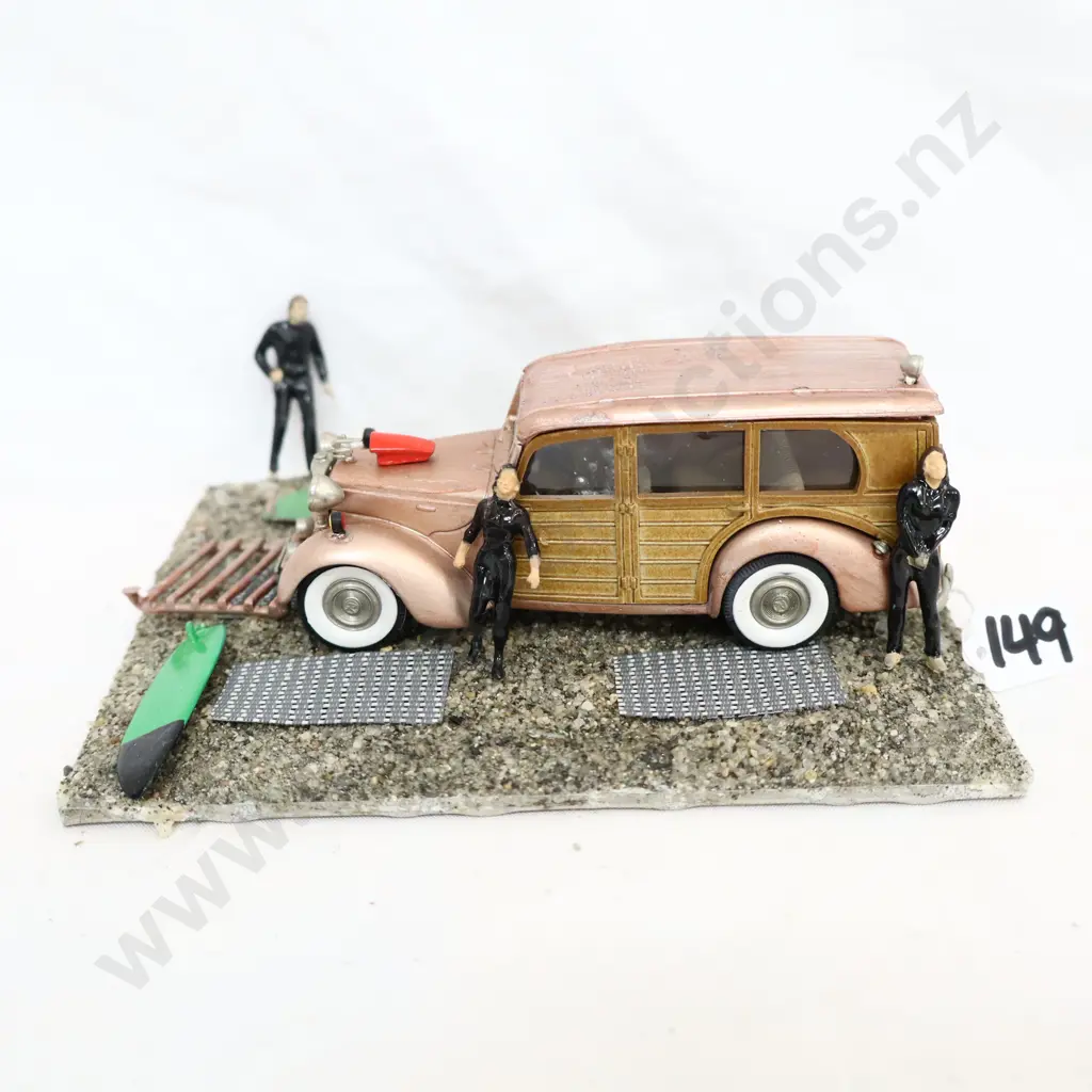 1/43 Beach Diarama Image 1++