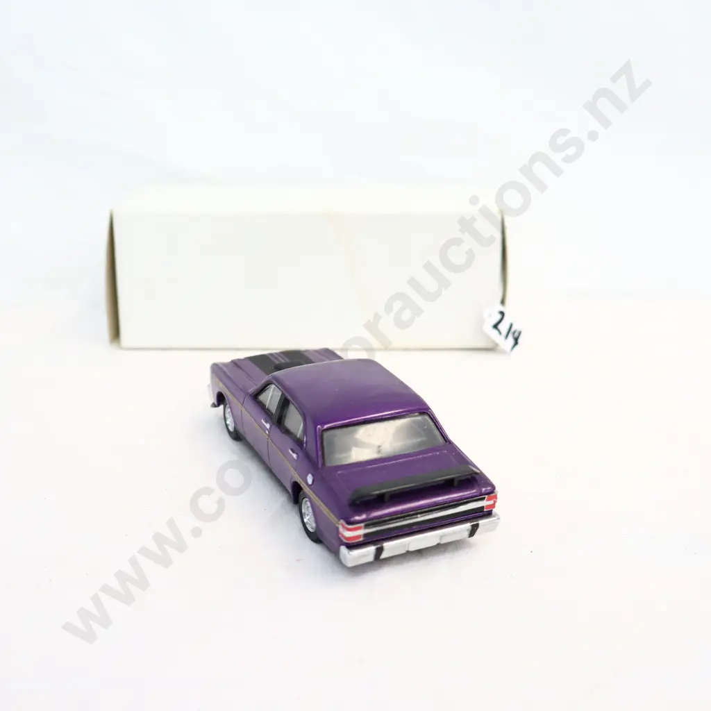 1/43 Trax 96-71 GT Falcon Image 1++