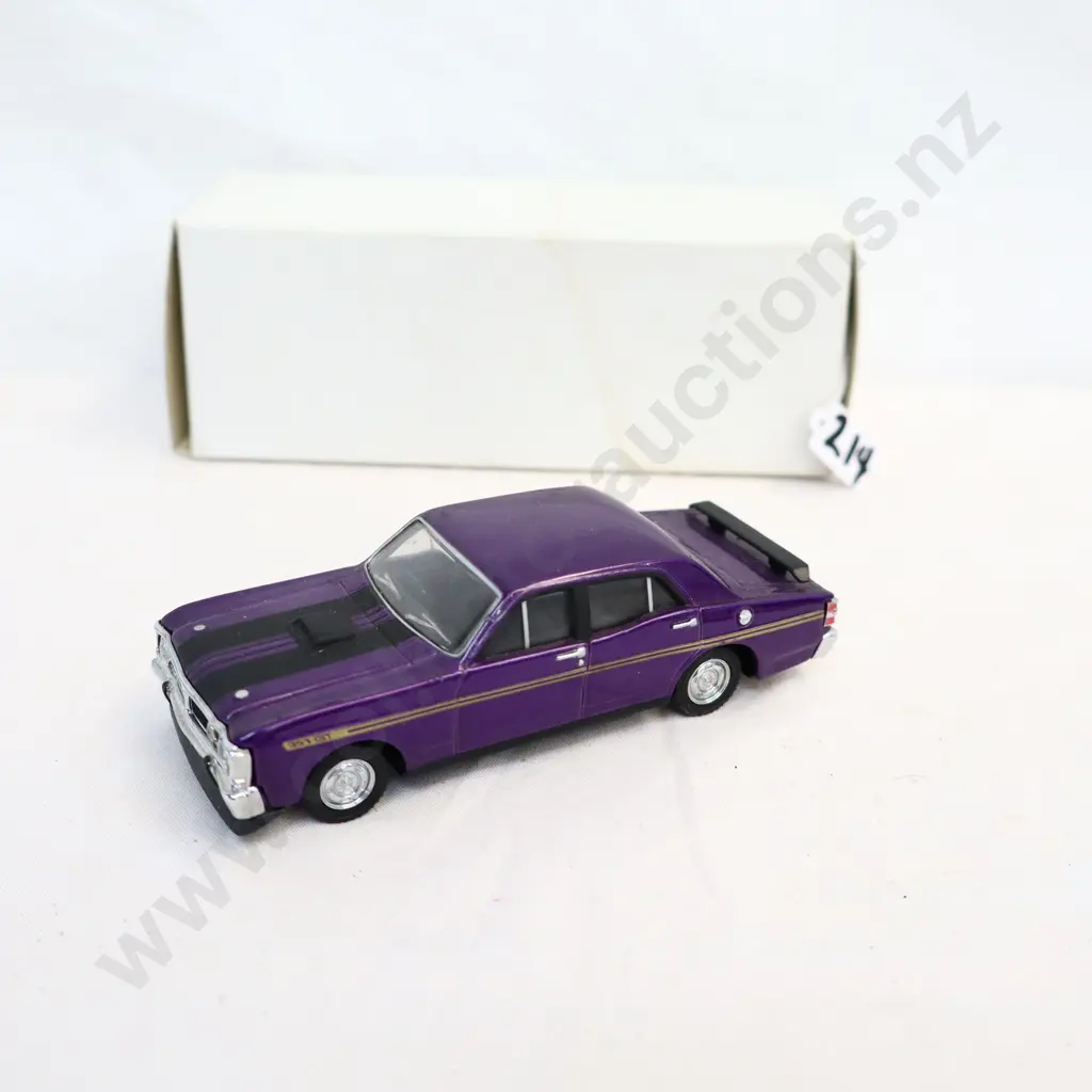 1/43 Trax 96-71 GT Falcon Image 1++