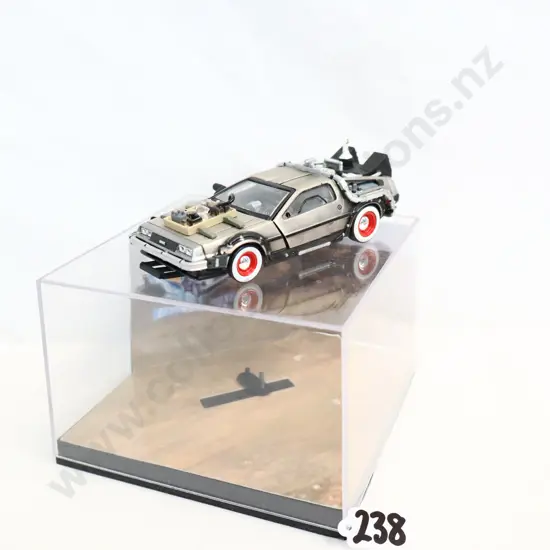 1/43 Vitesse DeLorean
