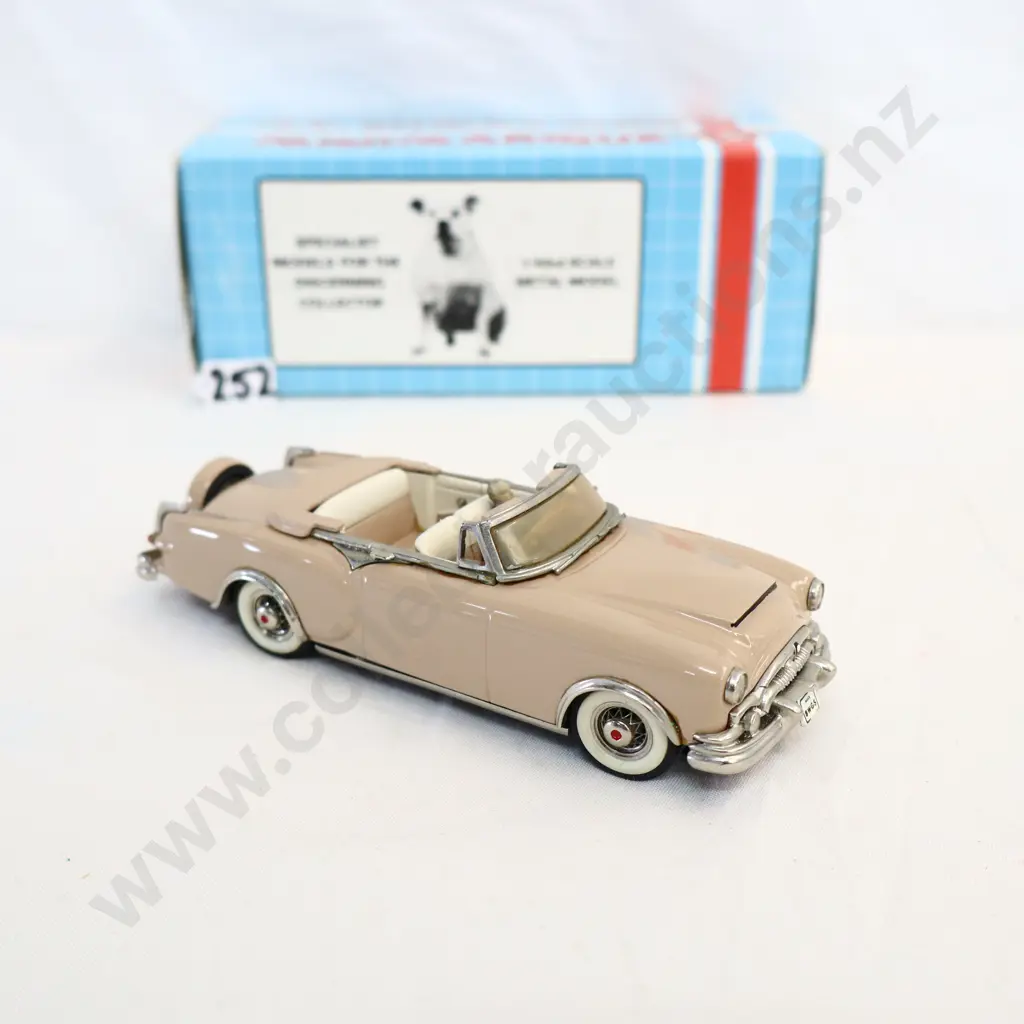 1/43 Minimarque 1953 Packard Caribbean Image 1++