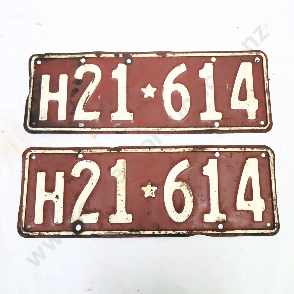 License Plate Pair 1956 - 1961 Image 1++