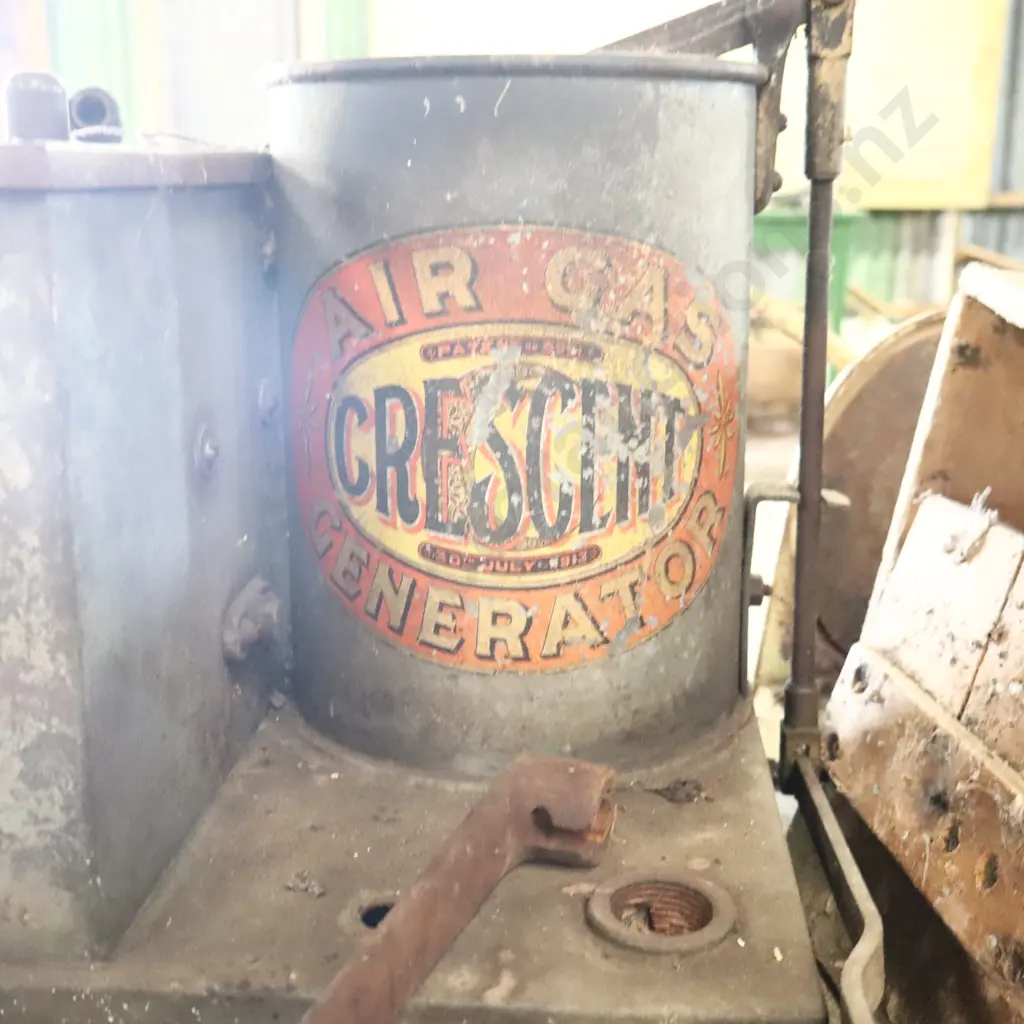 Pallet Air Gas Generator, Old Tins, Entinquishers And Seperators Image 1++