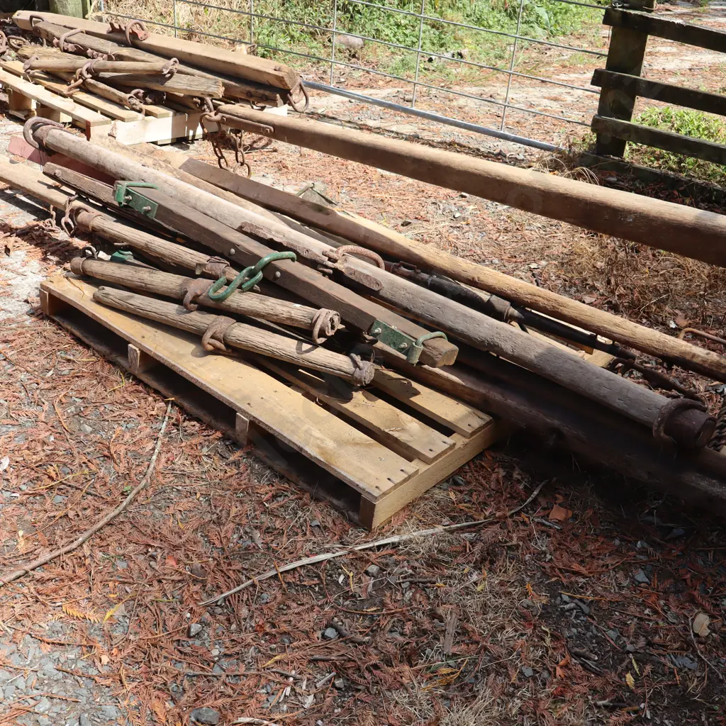 Pallet Swindle Trees Image 1++
