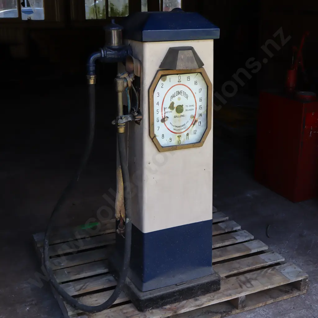 Palometer Petrol Bowser Short Airport Version Image 1++