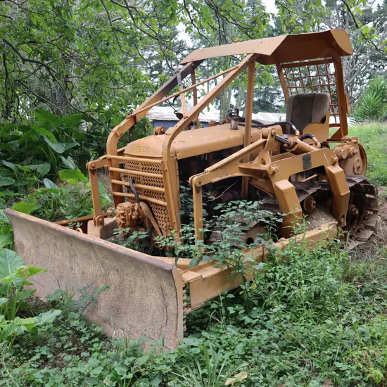 Cletrac Dozer Running