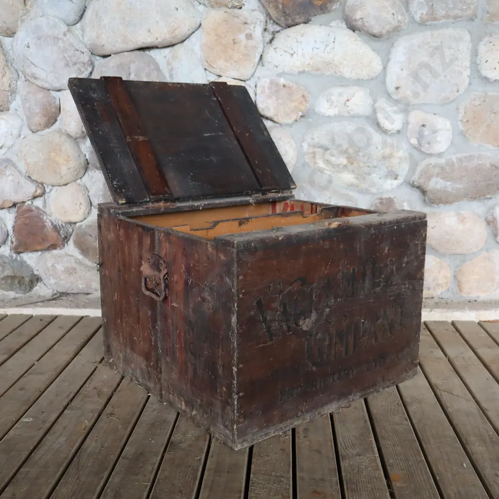Depression Era Kalif Motor Spirit Petrol Box Travel Trunk Image 1++