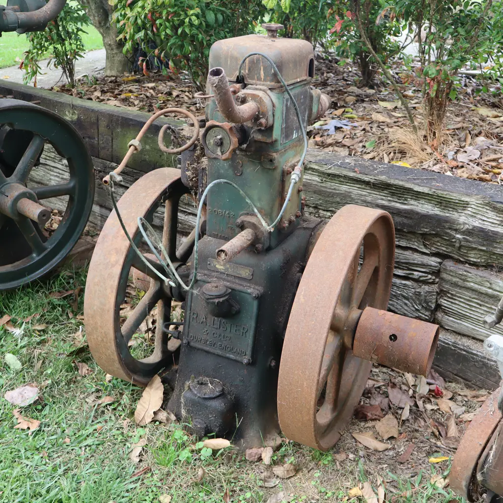 Lister Twin Flywheel Stationary Engine. 60cm Flywheels Image 1++