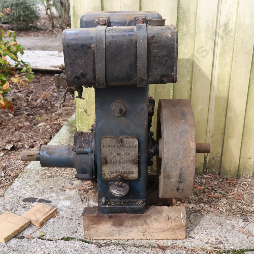 Booth MacDonald Stationary Engine. 35cm Flywheel. Image 1++