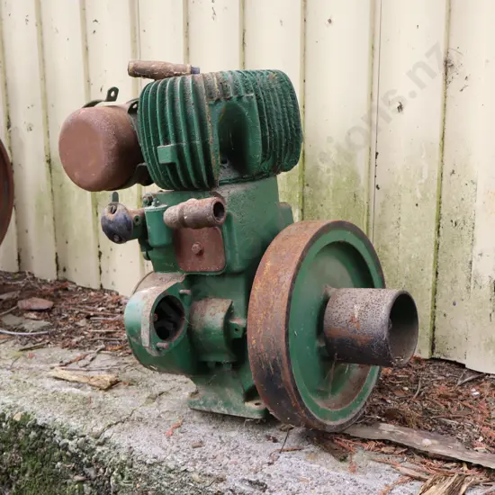 Woseley Pineapple Top Stationary Engine. 36cm Flywheel.