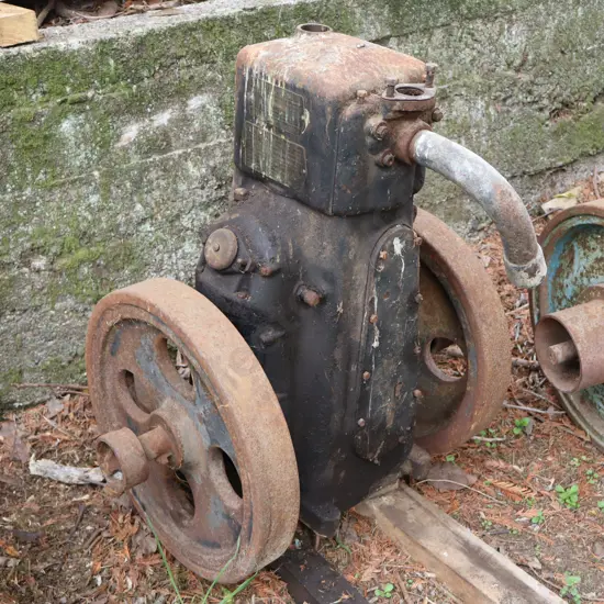Blackstones Stationary Engine. 50cm High.
