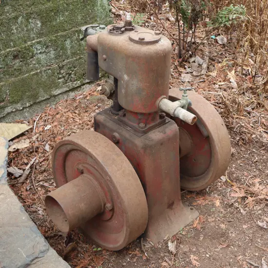 Anderson's Stationary Engine. 45cm Flywheel.